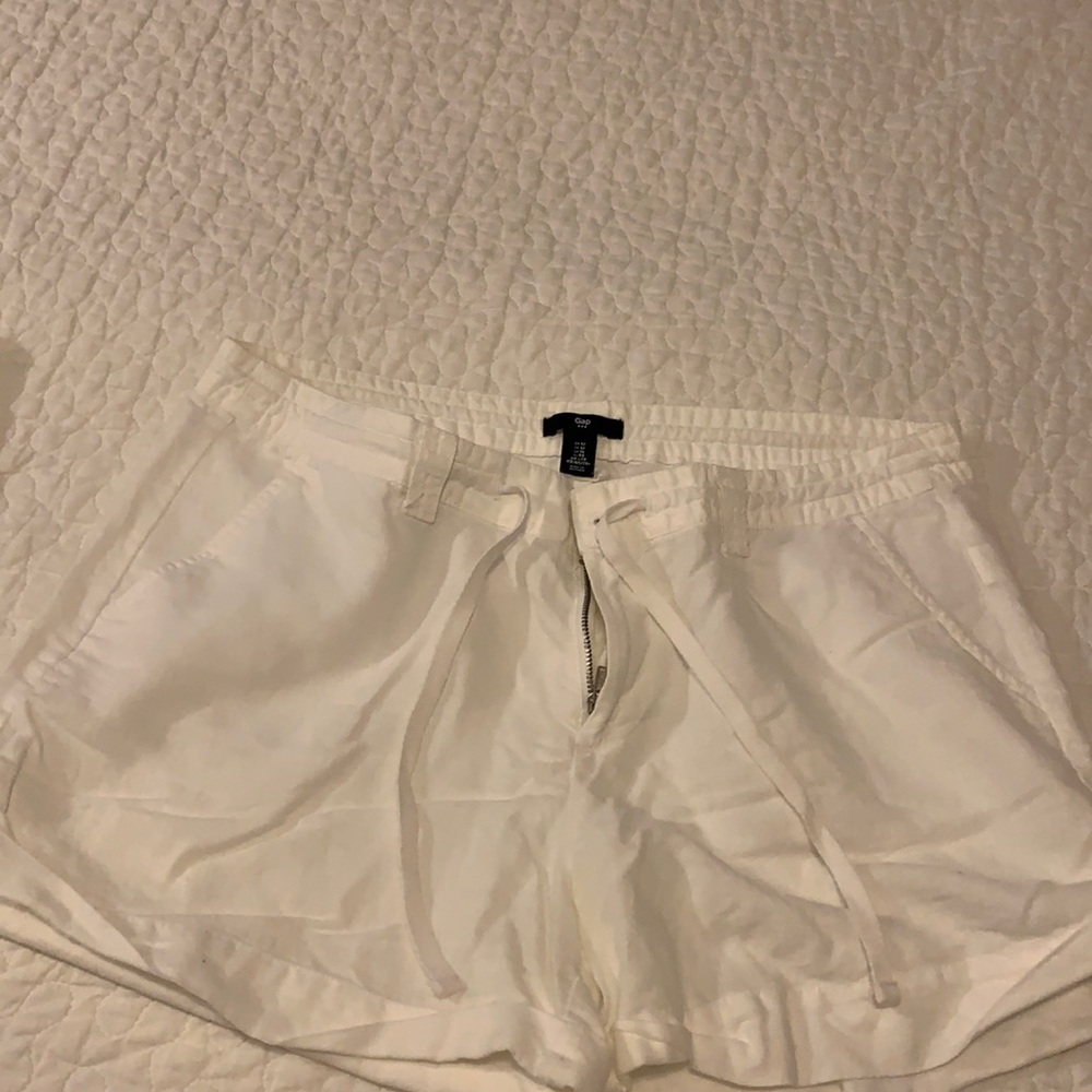 Gap cuff leg short, very light weight, sz 12 white